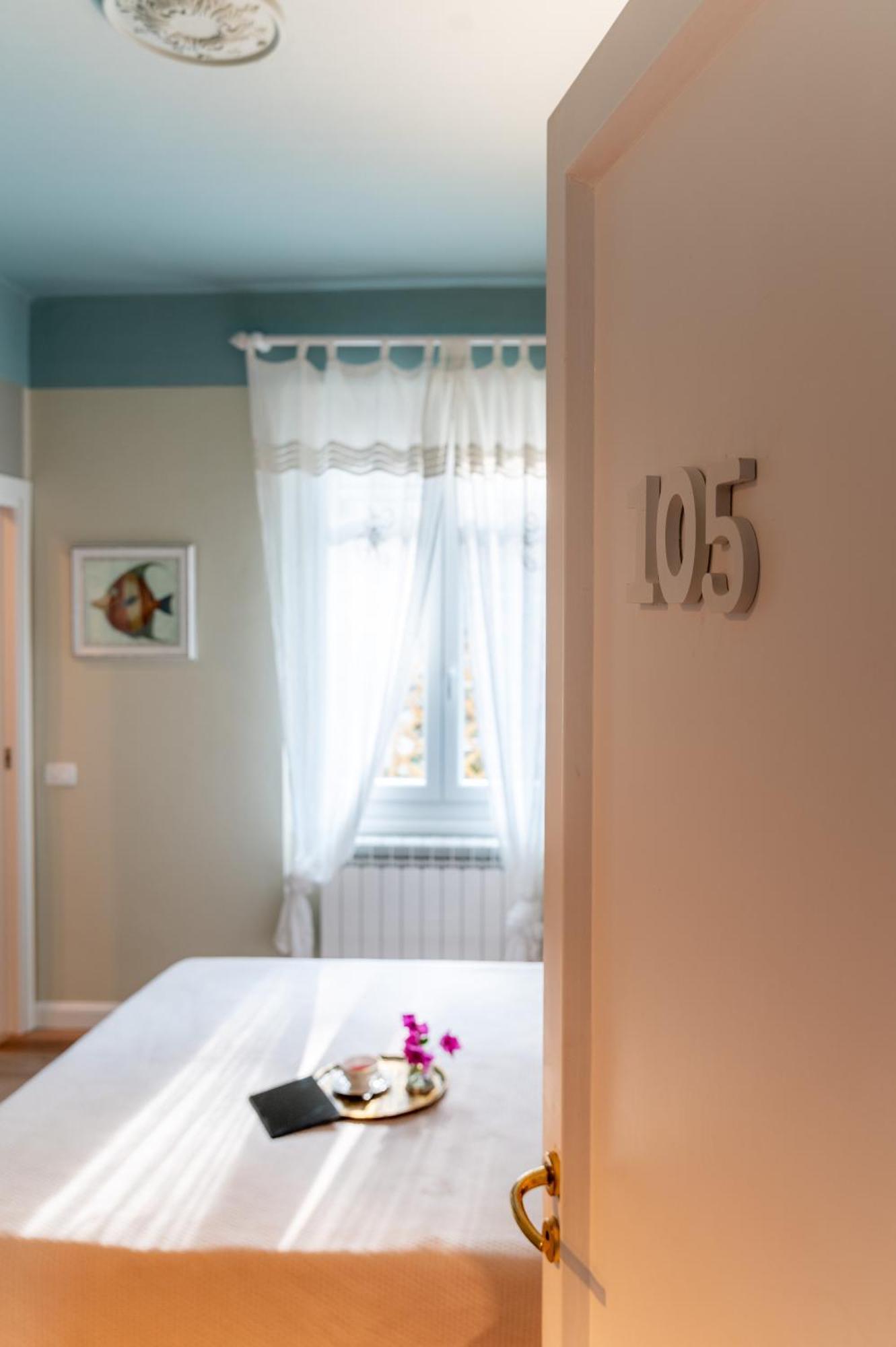 Gian Paul Hotel Lavagna Luaran gambar